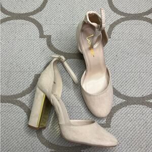 Lulus Laura Light Nude Suede Ankle Strap Heels, size 8, NWOT